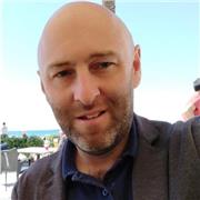 Native teacher of English available for one-to-one classes